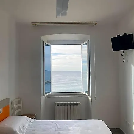 San Pietro Chiavari 2*
