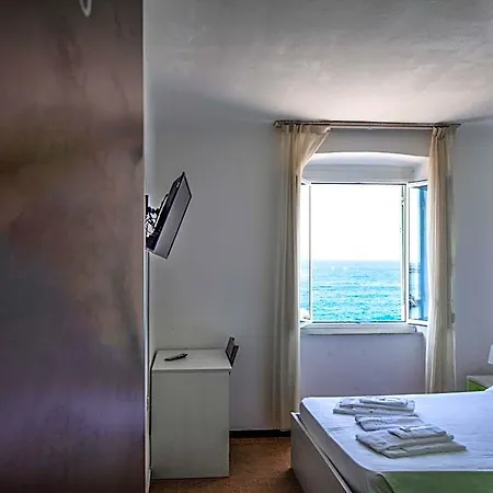 Hotel San Pietro Chiavari 2*