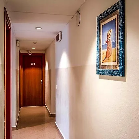 San Pietro Chiavari Hotel 2*